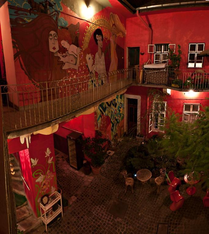 Santico Art Hotel And Hostel Budapest Habitación foto